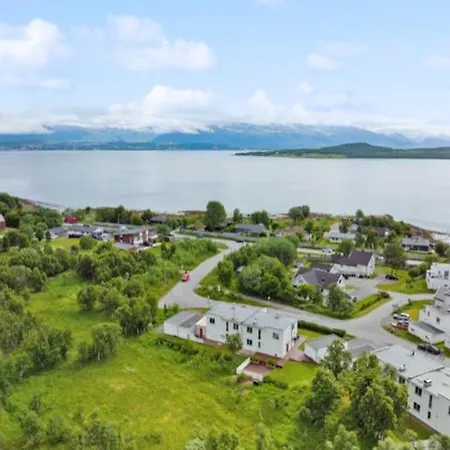 Great With Amazing View Villa